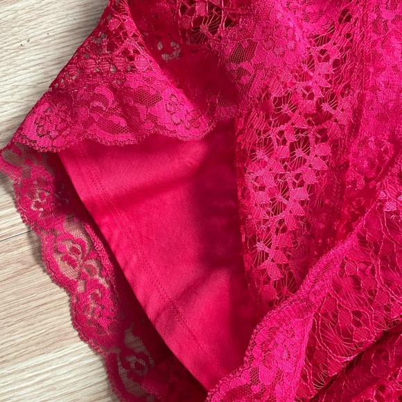 Red dress from Victoria’s Secret - Picture 6 of 6